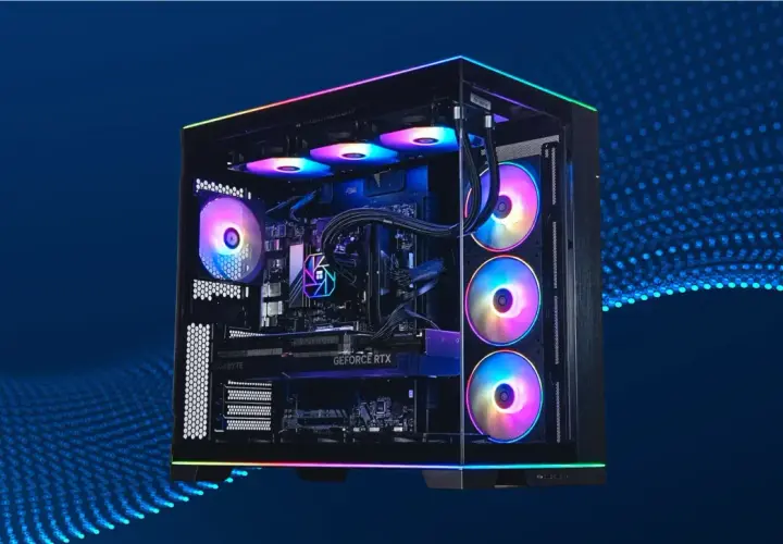 Gaming PC mit RGB-Lüftern und GeForce RTX-Grafikkarte. Die Frage "wie viel Watt Netzteil Gaming PC" wird durch die leistungsstarke Hardware aufgeworfen.
