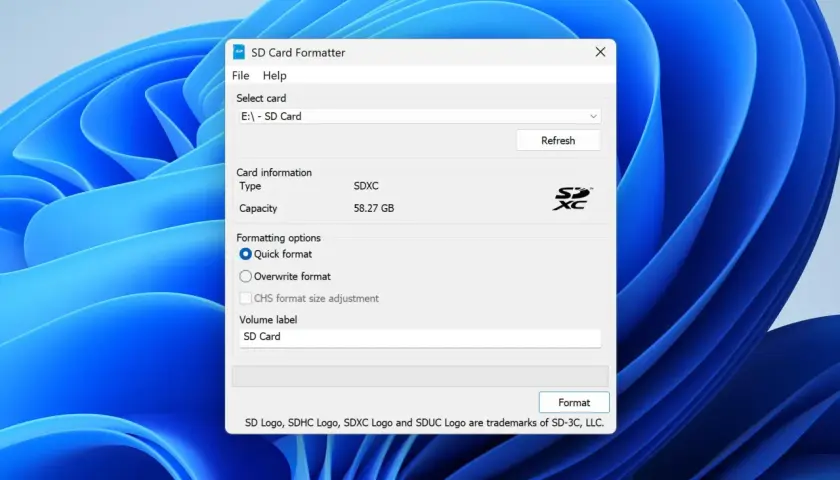Fenster des SD Card Formatter-Programms, bereit zur schnellen Formatierung einer 58,27 GB SDXC-Karte.