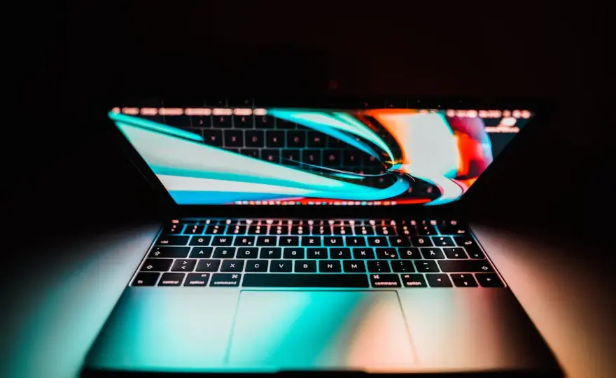 SSD TRIM verstehen - Leistung stabil halten & wann eingreifen?