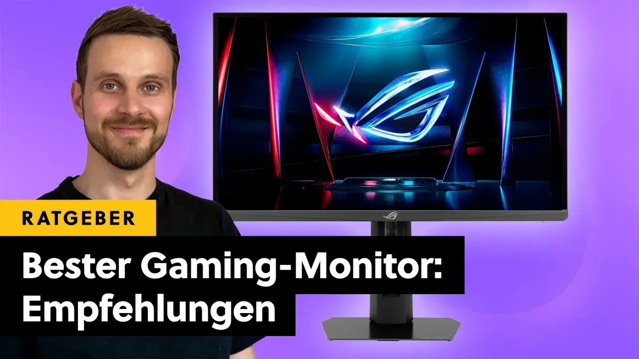 Mann lächelt neben einem Monitor mit ROG-Logo, der für 4k Gaming optimiert ist. Empfehlungen für den besten Gaming-Monitor.