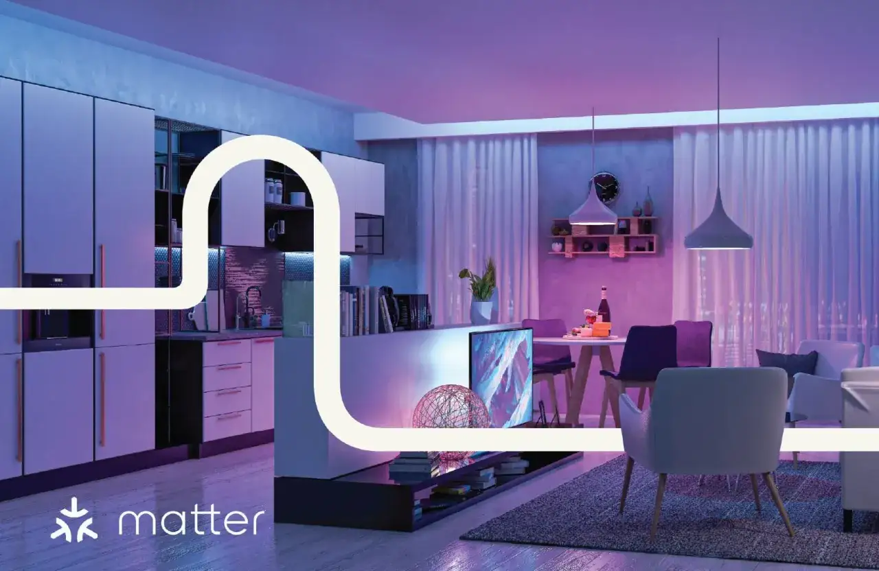 Modernes Wohnzimmer mit K&uuml;che, beleuchtet in Lila und Blau. Ein wei&szlig;er Bogen verbindet die Bereiche, ideal f&uuml;r Alexa Matter Smart Home.